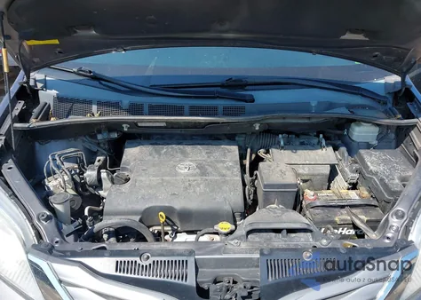 2012 Toyota Sienna Xle V6 8 Passenger from USA, damaged, VIN 5TDYK3DCXCS277727